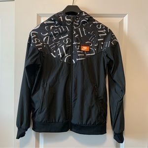 Nike “Just Do It” Windrunner Black Zip Up Jacket | Boys Size Large